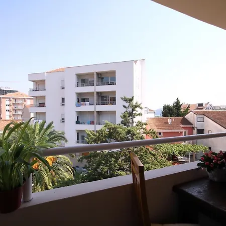 Vila Simona Апартаменты *